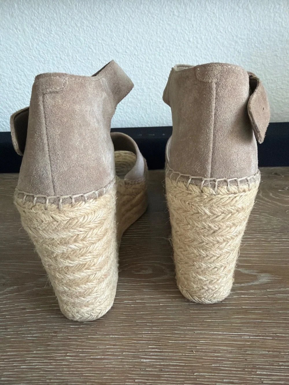 Marc Fischer taupe suede espadrilles size 9